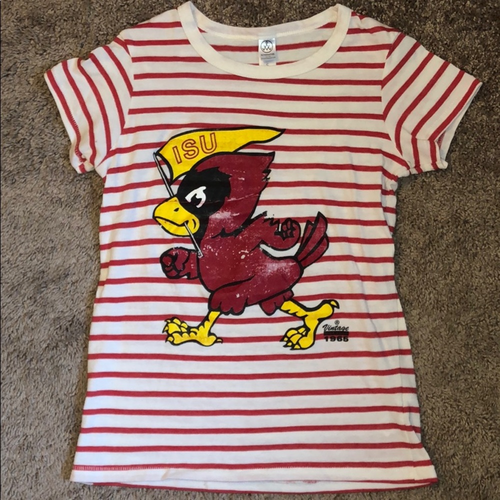 ISU short sleeve shirt.